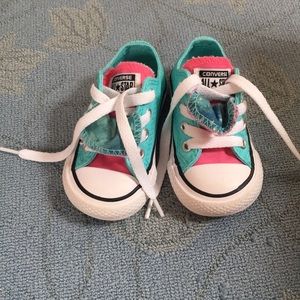 Converse All star Baby size 4 sneakers